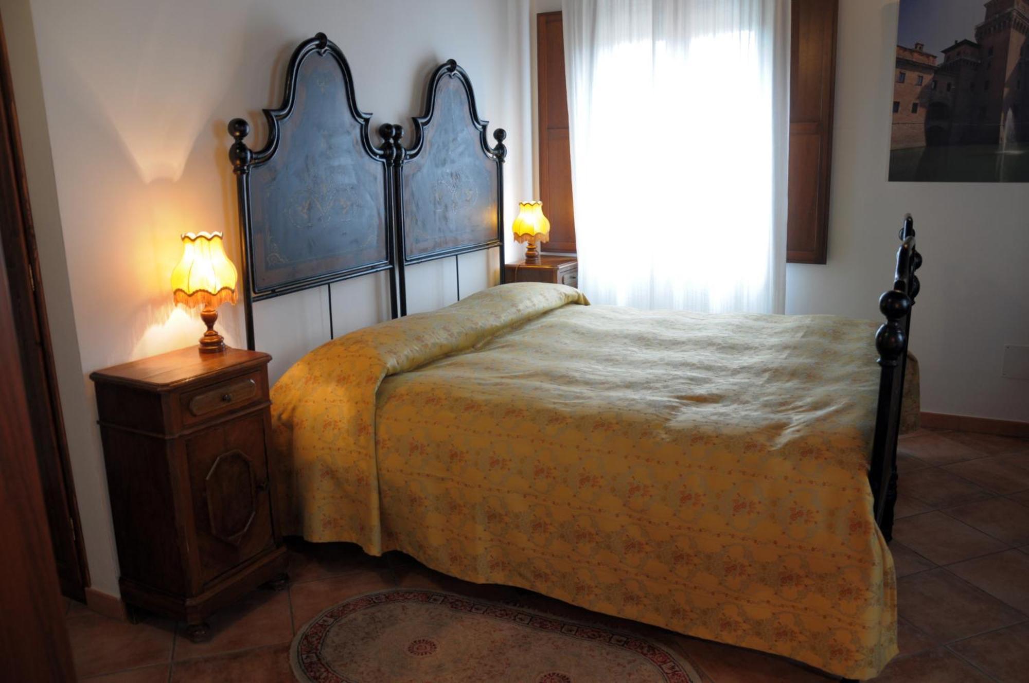 Agriturismo-R&B Corte Dei Gioghi Ferrara Exterior photo
