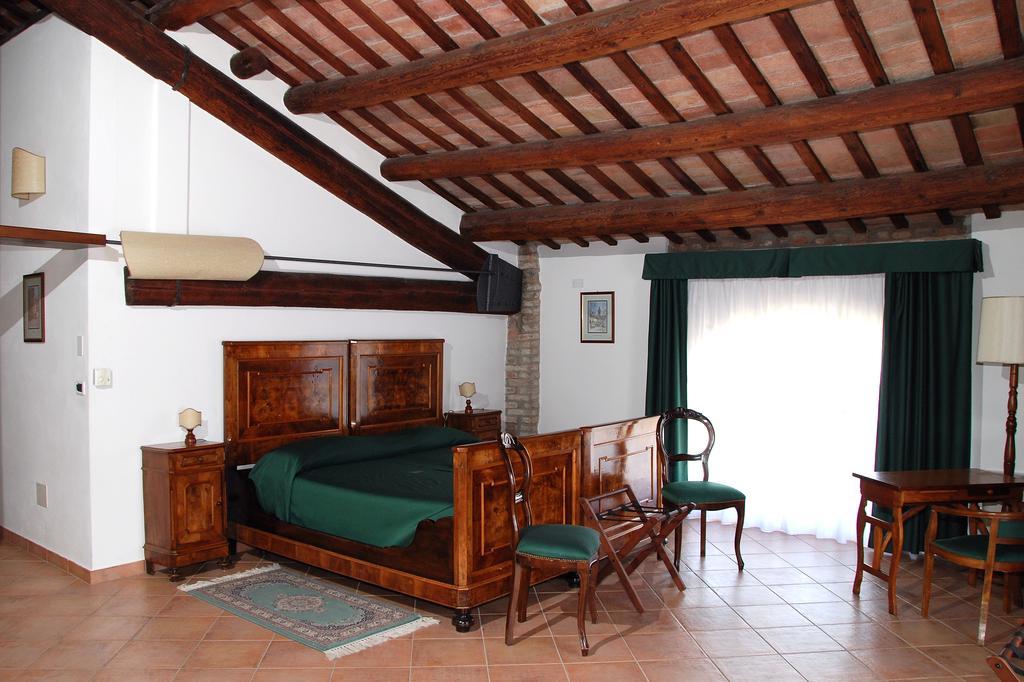 Agriturismo-R&B Corte Dei Gioghi Ferrara Exterior photo